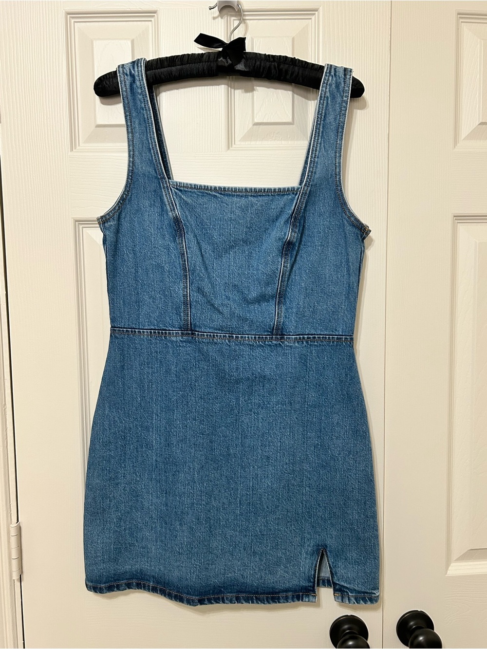NEW ASOS DESIGN cotton blend denim seamed fitted apron dress mid wash sz10 90s